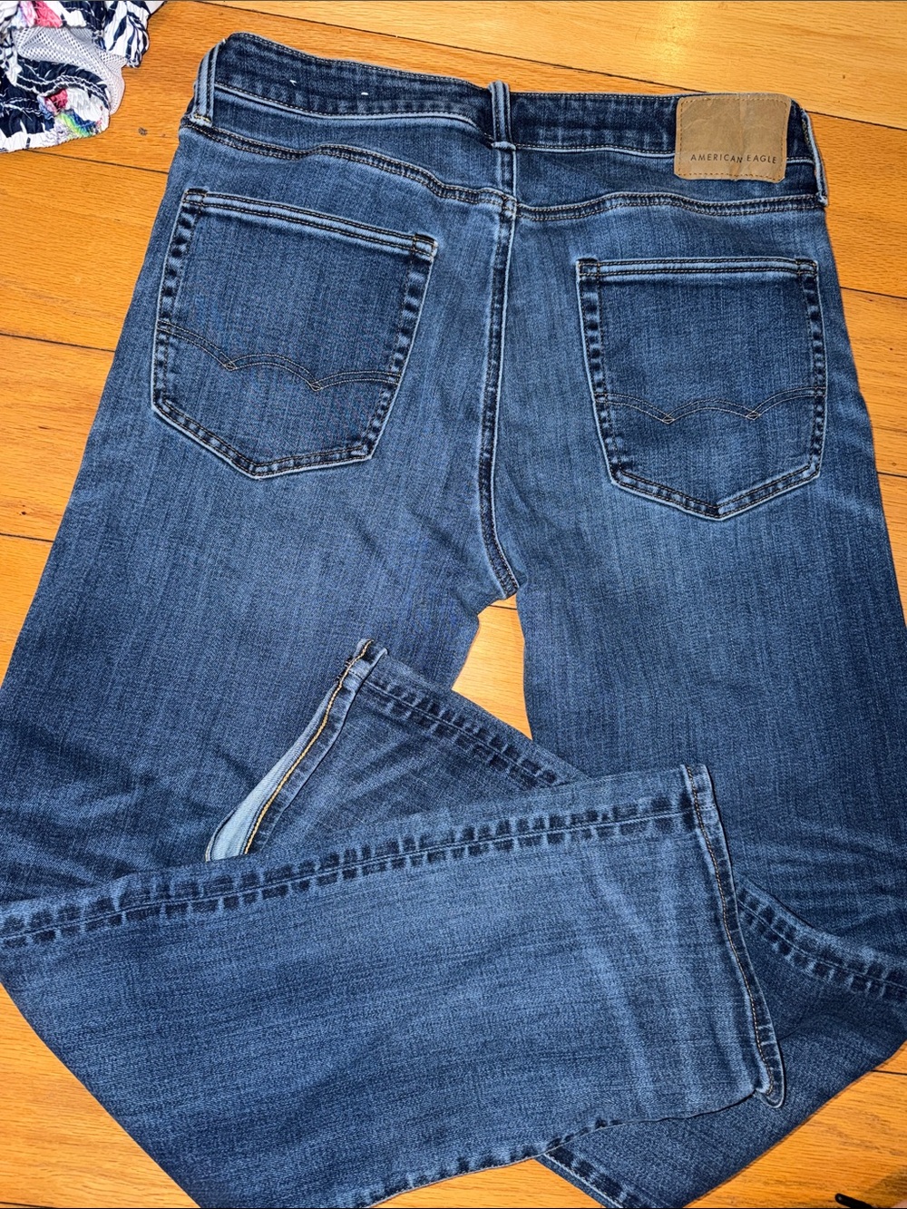 American Eagle Outfitters Men’s Medium Blue Straight Jeans